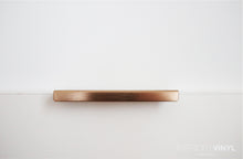 Afbeelding in Gallery-weergave laden, Facet deurgreep Geborsteld Messing - Straight